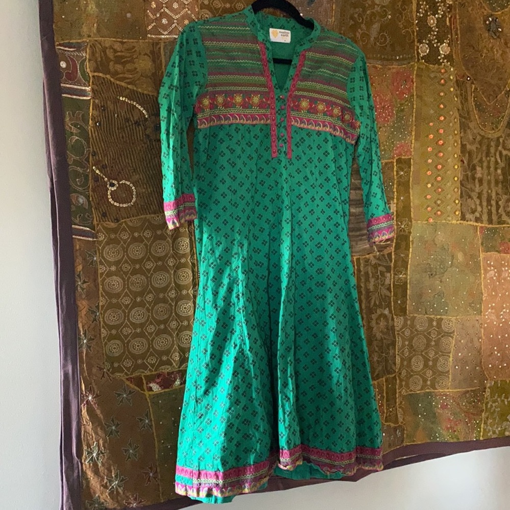 Mother Earth Ethnic Dresses